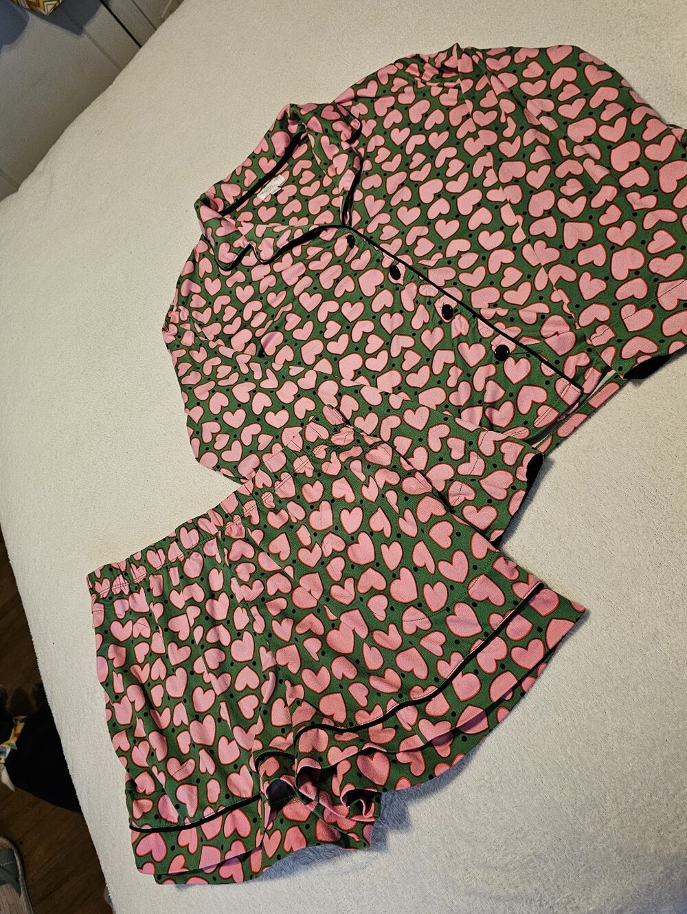 Beauty Sleep Social Shorts And Ls Shirt Pajama Set Size Medium Pink Hearts Green